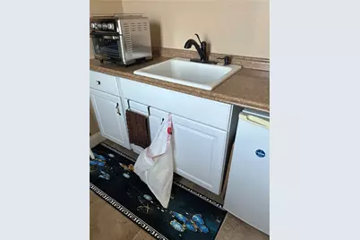 401 Ten Rod Road, North Kingstown, RI 02852 - Photo 3