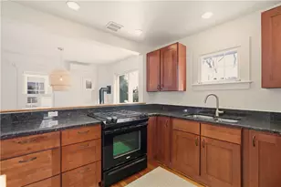 19 Third St, Newport, RI 02840 - Photo 13