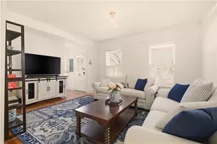 19 Third St, Newport, RI 02840 - Photo 9