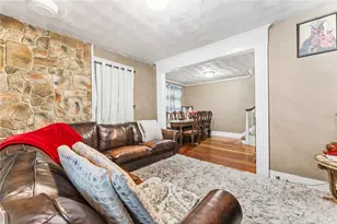 489 Benefit St, Pawtucket, RI 02861 - Photo 3