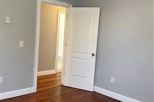 45 Harvest St, Providence, RI 02908 - Photo 9