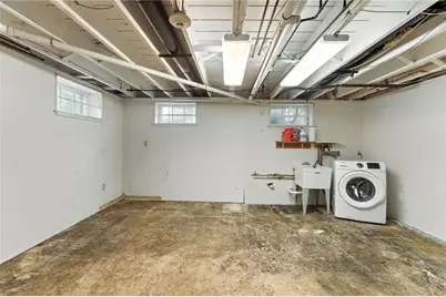 2789 Post Road, Warwick, RI 02886 - Photo 23