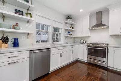 28 John Street, Newport, RI 02840 - Photo 17