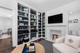 28 John St, Newport, RI 02840 - Photo 13