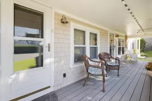 152 Tuckerman Ave, Middletown, RI 02842 - Photo 17