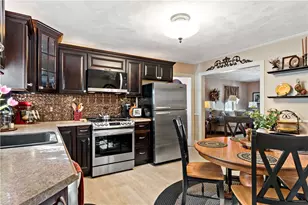 408 Fair St, Warwick, RI 02888 - Photo 19