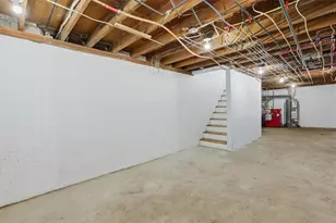 66 Glover St, Providence, RI 02908 - Photo 21