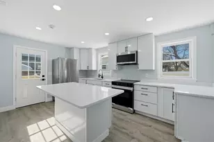 66 Glover St, Providence, RI 02908 - Photo 7