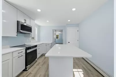 66 Glover Street, Providence, RI 02908 - Photo 9