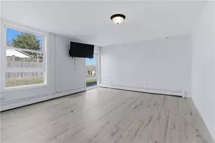 462 Lake Shore Dr, Warwick, RI 02889 - Photo 21