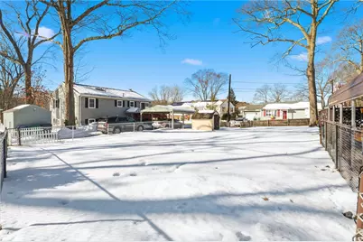 201 Hollis Avenue, Warwick, RI 02889 - Photo 11