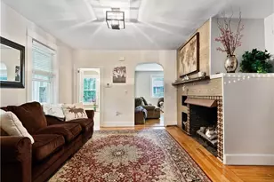 295 Main St, Cranston, RI 02921 - Photo 7