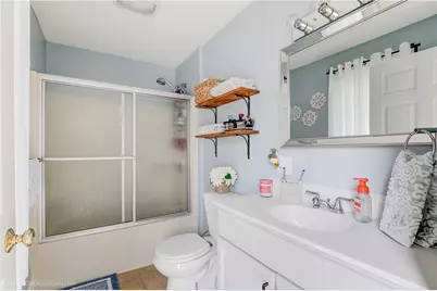 1070 Crandall Road #4, Tiverton, RI 02878 - Photo 15