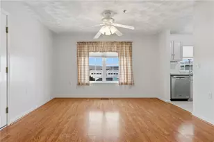 720 Putnam Pike, Smithfield, RI 02828 - Photo 7