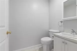 720 Putnam Pike, Smithfield, RI 02828 - Photo 19