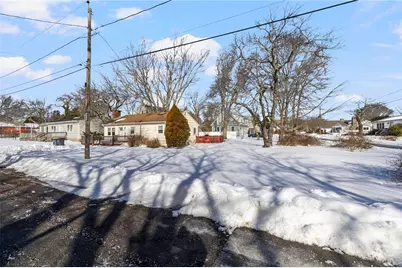 8 Anchorage Road, Narragansett, RI 02882 - Photo 13