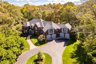 25 Westfield Dr, East Greenwich, RI 02818 - Photo 3