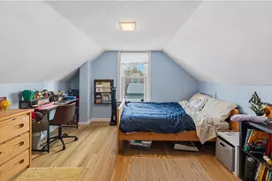 44 Woodstock Dr, Warwick, RI 02889 - Photo 17