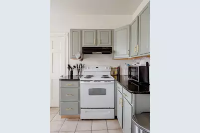 10 Carleton Street, Providence, RI 02908 - Photo 5