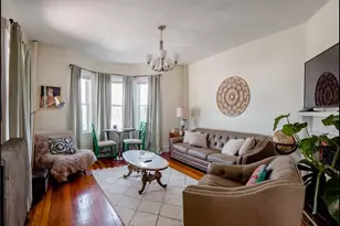 10 Carleton St, Providence, RI 02908 - Photo 3