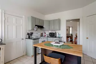 10 Carleton St, Providence, RI 02908 - Photo 7