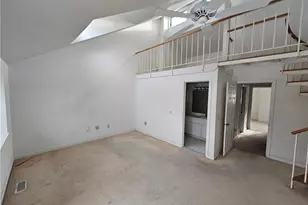 37 Lawton Brook Ln, Portsmouth, RI 02871 - Photo 9