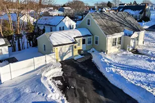 24 Wilson Ave, Johnston, RI 02919 - Photo 7