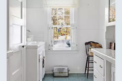 21 Linden Street, Westerly, RI 02891 - Photo 15