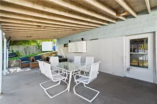 46 Auburn Ave, Johnston, RI 02919 - Photo 5