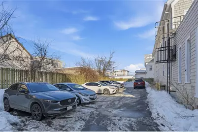 544 Douglas Avenue, Providence, RI 02908 - Photo 23