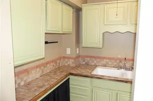 112 Hugo St, Providence, RI 02904 - Photo 3