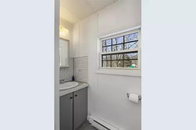 502 Forest Road, Middletown, RI 02842 - Photo 21