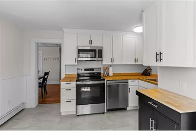 11 Young Street #2, Newport, RI 02840 - Photo 7