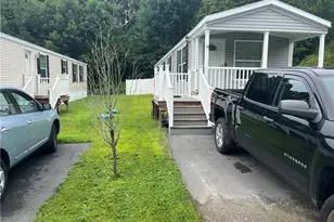 14 Hemlock Rd, Glocester, RI 02814 - Photo 3