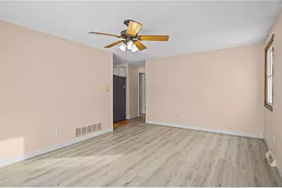 57 Whirlaway Place, Pawtucket, RI 02861 - Photo 9