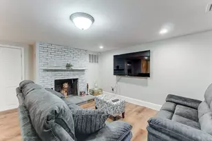 7 Wilbur Ave, Newport, RI 02840 - Photo 13