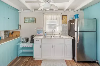 27 Benson Avenue, Westerly, RI 02891 - Photo 15