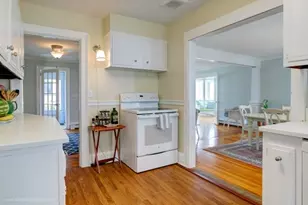 32 Esplanade St, Middletown, RI 02842 - Photo 21