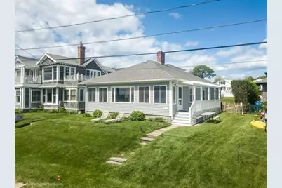 32 Esplanade Street, Middletown, RI 02842 - Photo 5