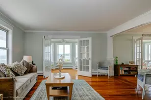 32 Esplanade St, Middletown, RI 02842 - Photo 15