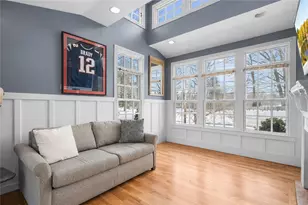 224 Centre St, East Providence, RI 02916 - Photo 3