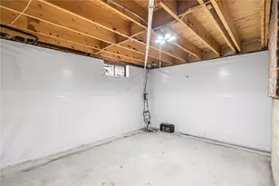 224 Centre St, East Providence, RI 02916 - Photo 27