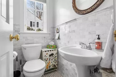 224 Centre Street, East Providence, RI 02916 - Photo 15