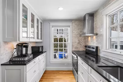 224 Centre Street, East Providence, RI 02916 - Photo 11