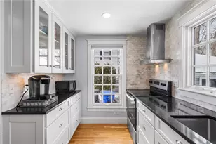 224 Centre St, East Providence, RI 02916 - Photo 11