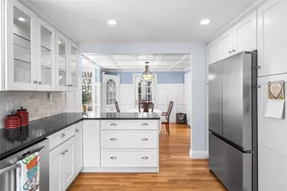 224 Centre Street, East Providence, RI 02916 - Photo 13