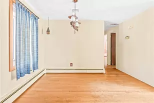 31 Archdale Dr, Warwick, RI 02889 - Photo 11