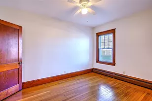 910 Hope St, Bristol, RI 02809 - Photo 21