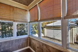 910 Hope St, Bristol, RI 02809 - Photo 27