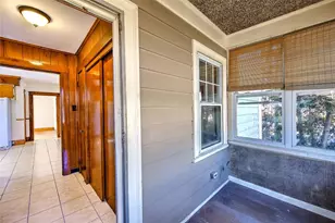 910 Hope St, Bristol, RI 02809 - Photo 29